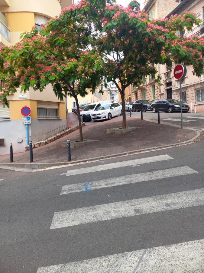 Le St Nicolas Cannes Exterior photo